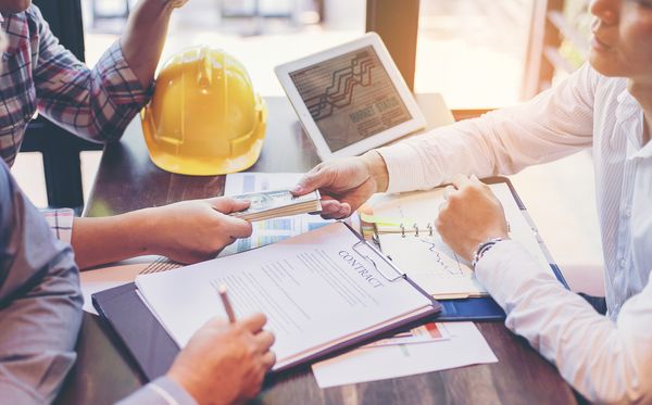 drafting a strong construction contract