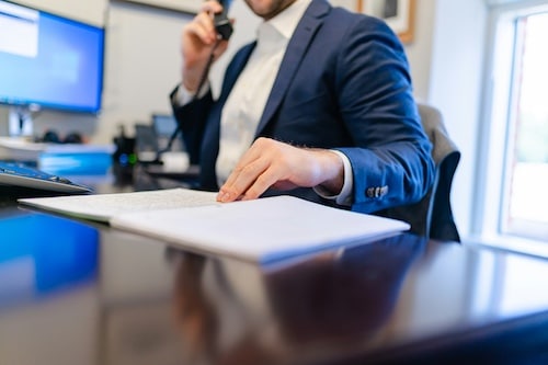 Business Litigation Attorney